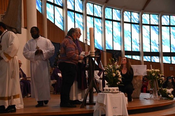 2024.12.11-JM Mazerolle NDV BSG Messe Funérailles P. Dominique Fontaine-DSC 6237