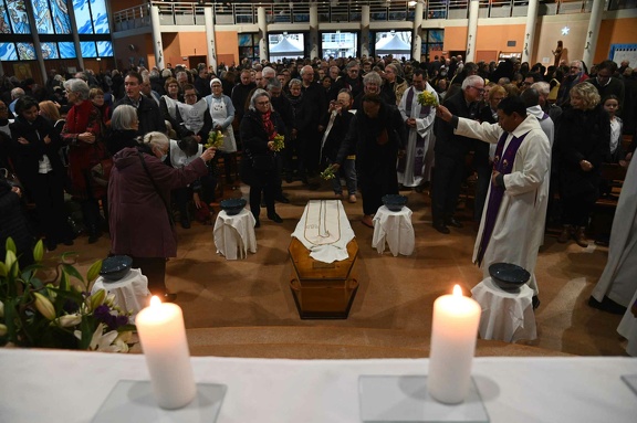 2024.12.11-JM Mazerolle NDV BSG Messe Funérailles P. Dominique Fontaine-DSC 6672