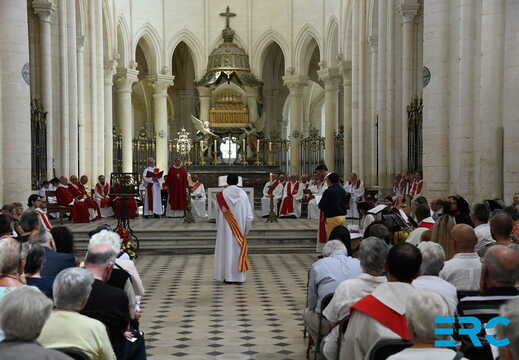 2025.07.12-JM Mazerolle Ordination P. Jérôme Bastick Pontigny-DSC 1911