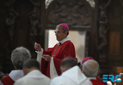 2025.07.12-JM Mazerolle Ordination P. Jérôme Bastick Pontigny-DSC 1978