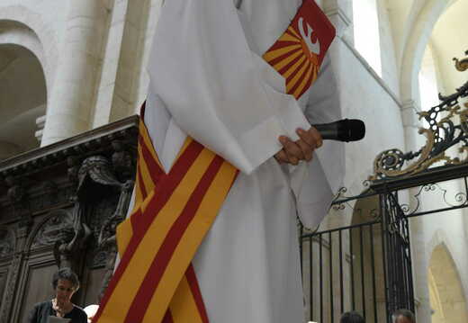 2025.07.12-JM Mazerolle Ordination P. Jérôme Bastick Pontigny-DSC 2012