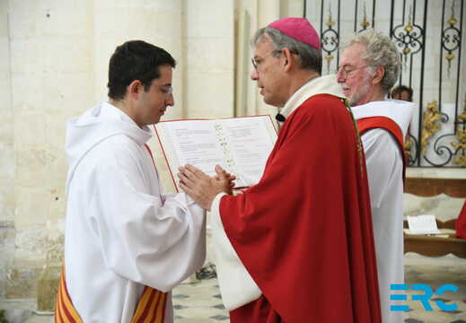 2025.07.12-JM Mazerolle Ordination P. Jérôme Bastick Pontigny-DSC 2034