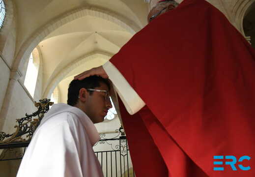 2025.07.12-JM Mazerolle Ordination P. Jérôme Bastick Pontigny-DSC 2099